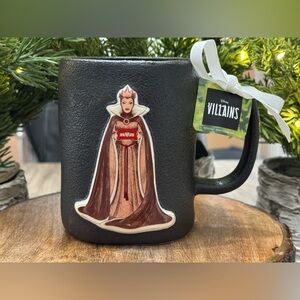 🍎 Brand NEW w/Tags Rae Dunn Disney Villains DARK MAGIC Mug w/The Evil Queen 🍎